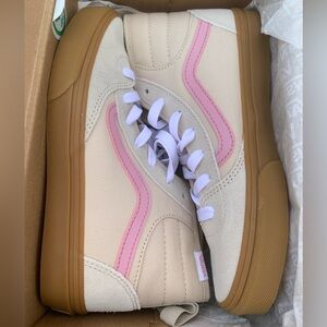 Kids High-Top Canvas Sneakers in Pink and Gum